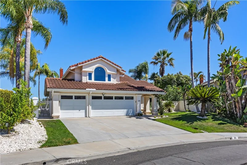 20 Sand Pointe