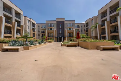 360 W Avenue 26 107
