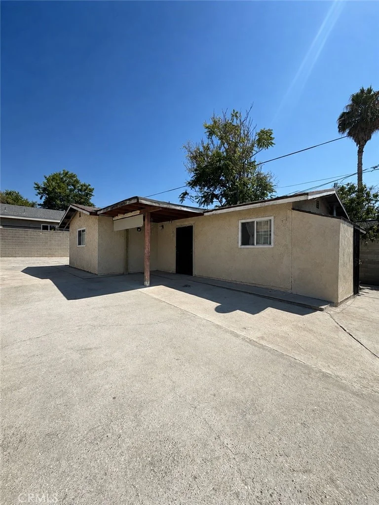 35 W Washington, Pasadena, CA 91103