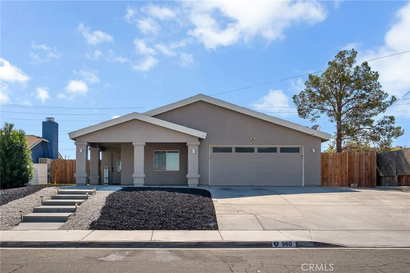 960 Purple Sage Court photo 2
