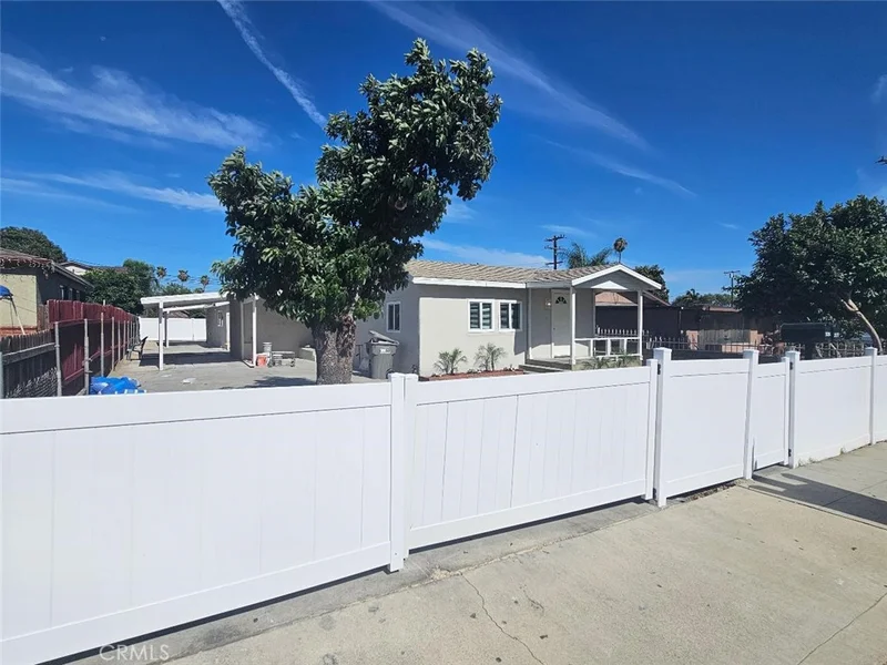 13179 Monte Vista photo 2