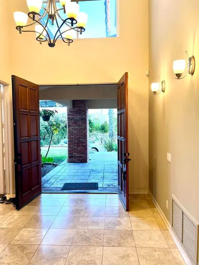 5116 White Emerald Drive photo 2