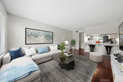 569 E St 30
