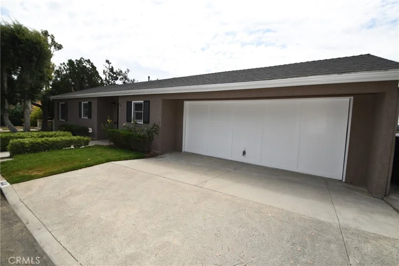 Photo 2 of 644 Atkins Drive