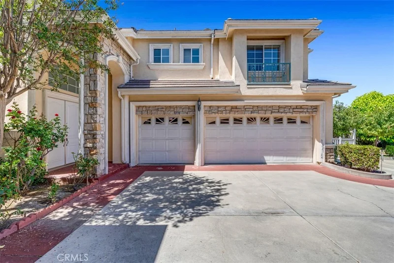 321 S Alhambra Avenue