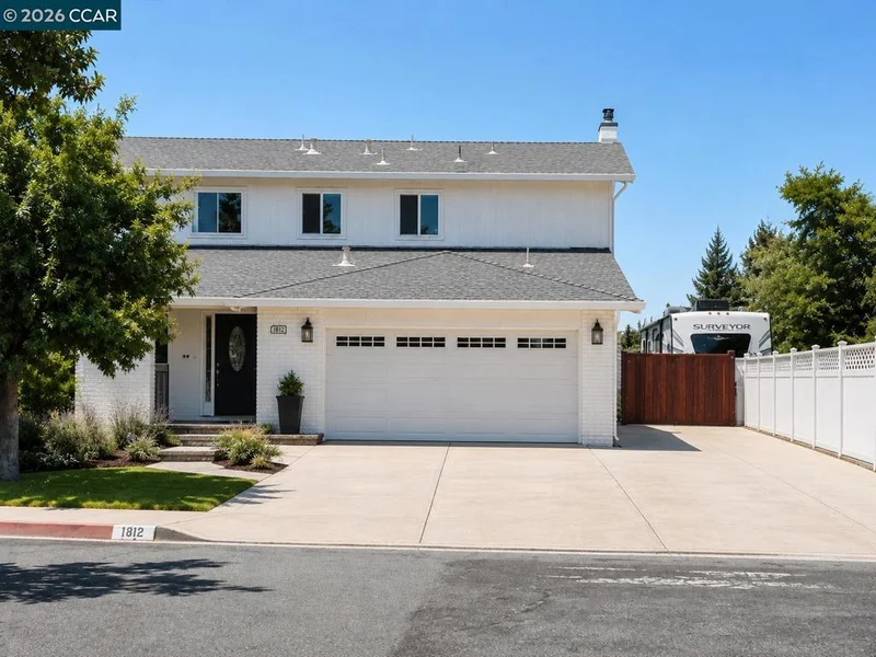 1212 Marcus Ct
