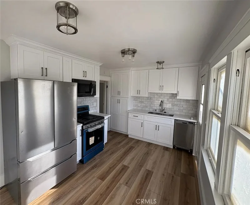 277 N ORANGE