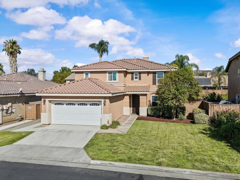 183 La Amistad Way