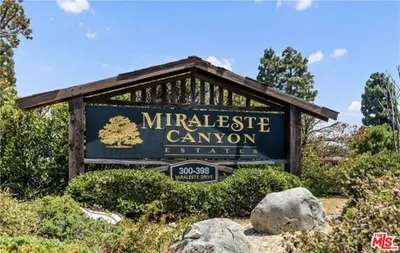 394 S MIRALESTE Drive 496 photo 2