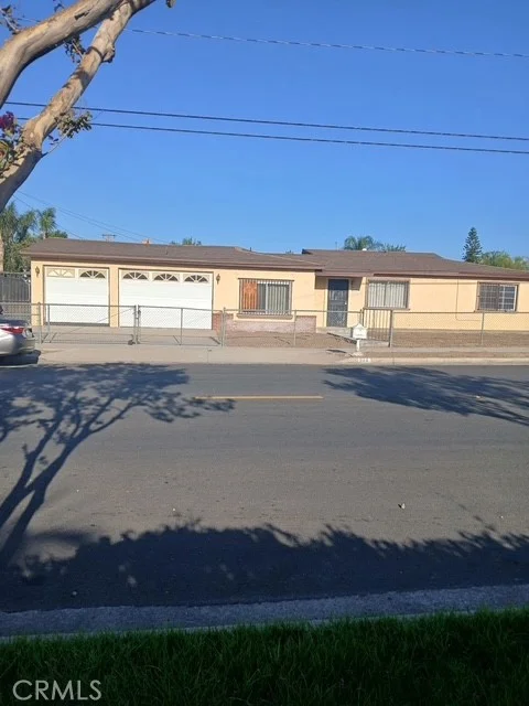 344 N Lilac Avenue