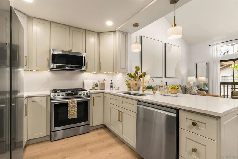 4049 Carmel View Rd 82