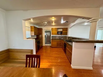 77110 Indiana Avenue photo 2
