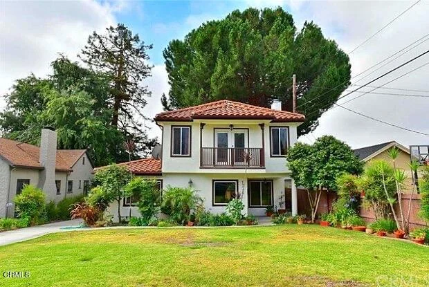 1736 Vistillas Road photo 2