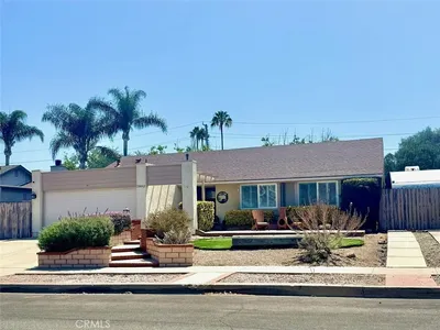 3882 Greenwood Street