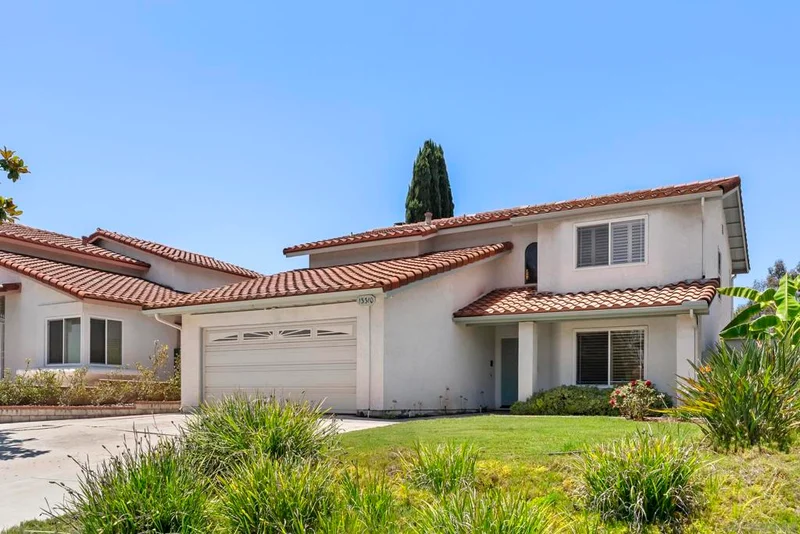 13310 Sparren Ave