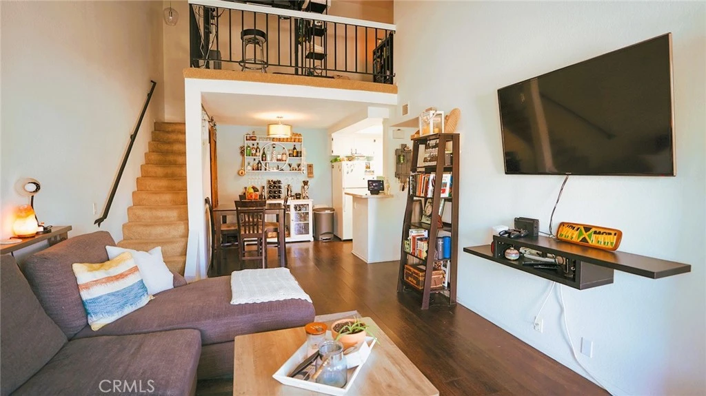 Interior 2