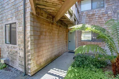 101 Shell Drive 172 photo 2