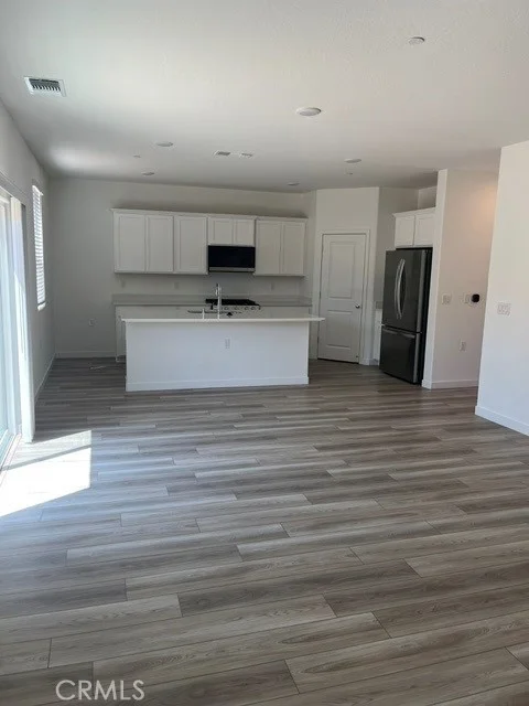 4115 Scarlet Court