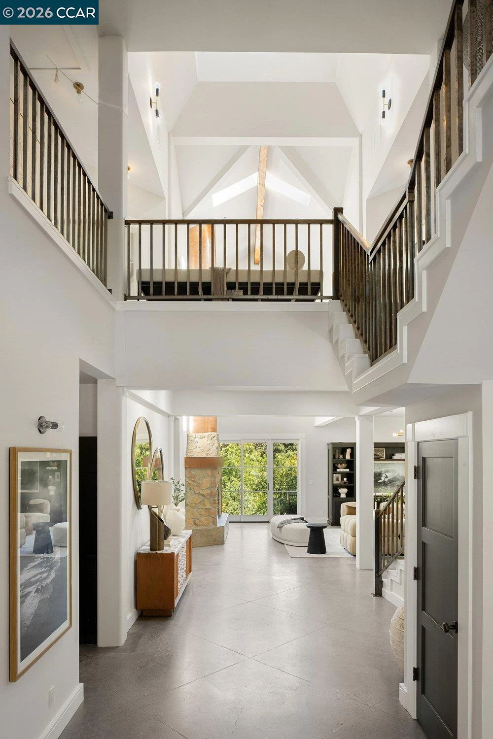 Interior 3