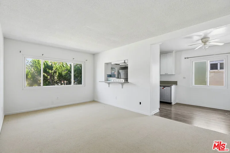 8401 Tuscany Avenue 4 photo 2