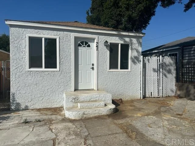 742 44 Morrison Street photo 2