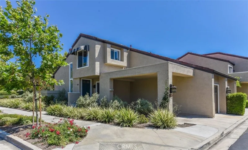391 Stanford Court 1 photo 2