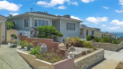 3618 S Cabrillo Avenue photo 2
