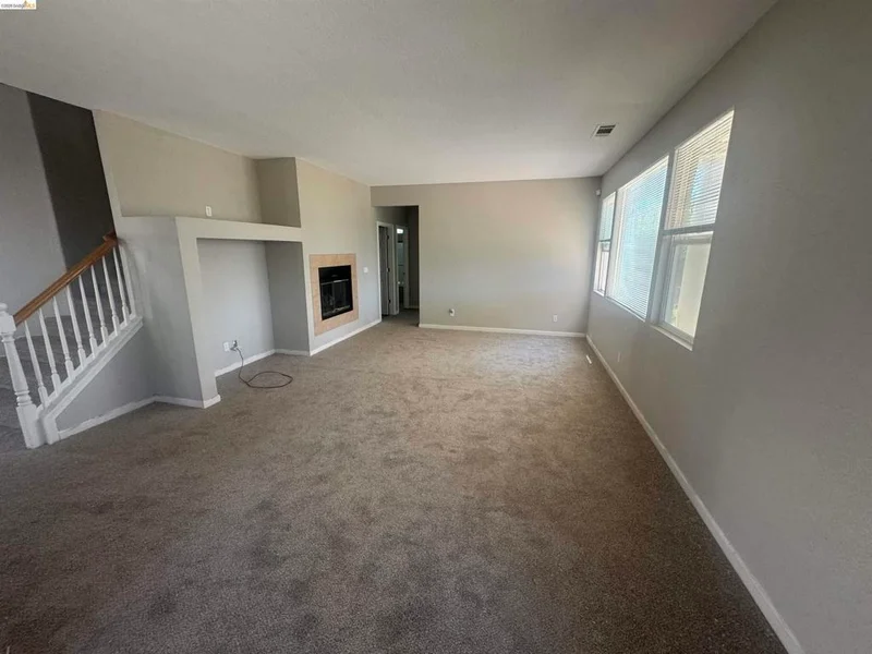 5575 SUNVIEW CT photo 2