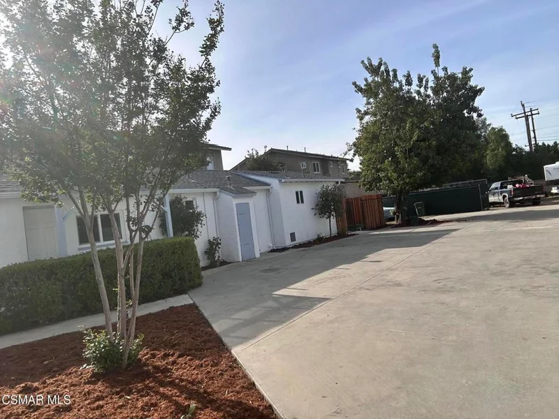 4476 Apricot Road C photo 2
