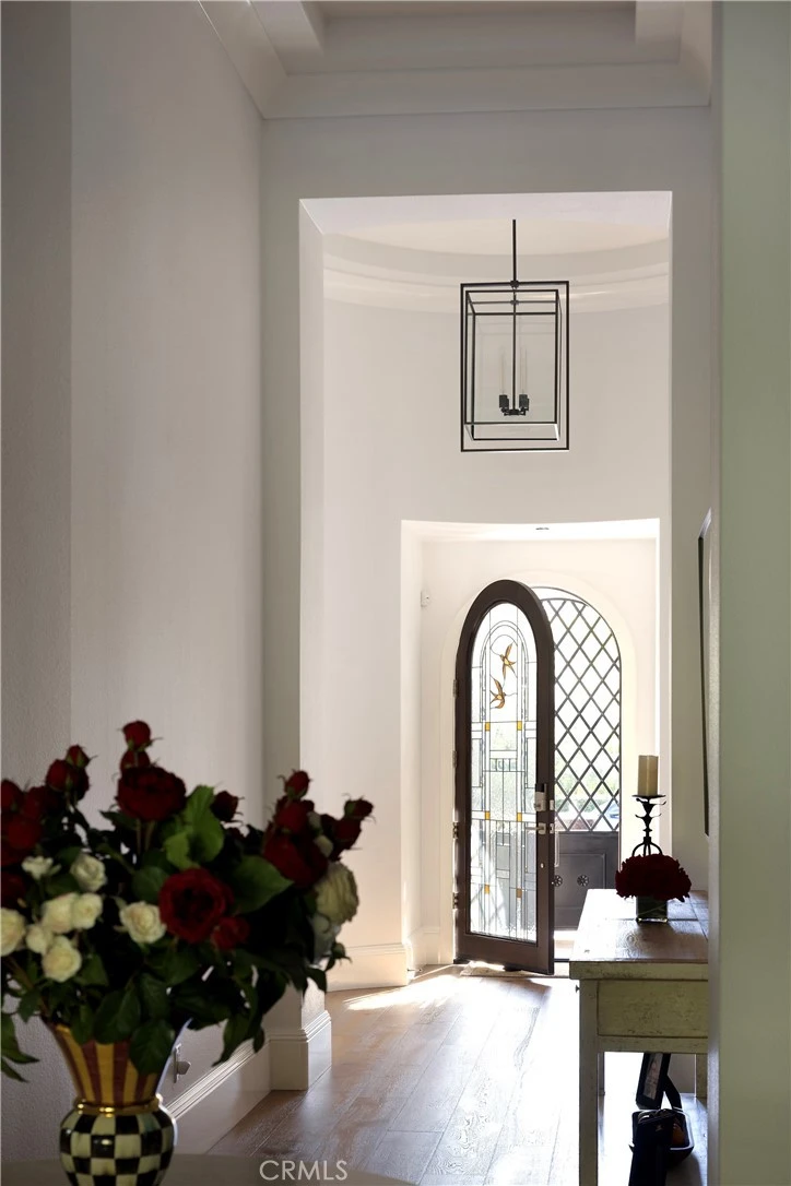 Interior 2
