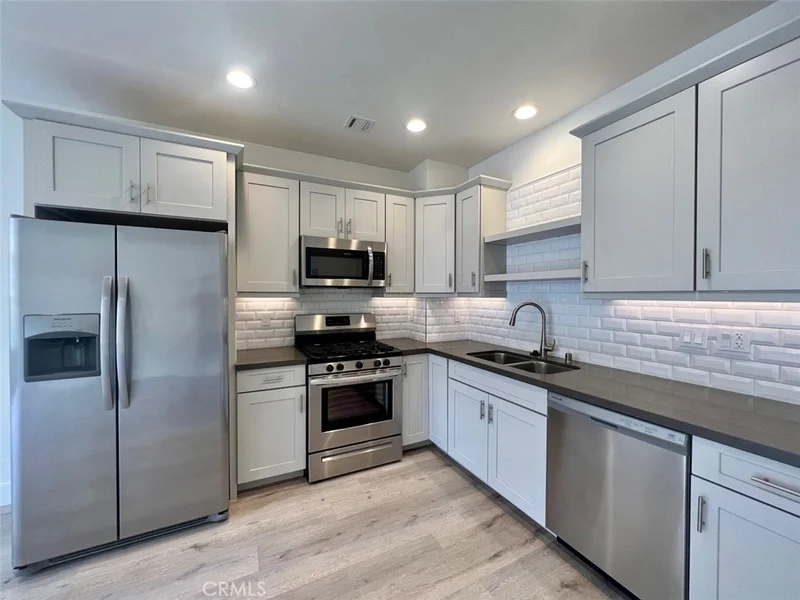 314 6th 302, Los Angeles, CA 90014