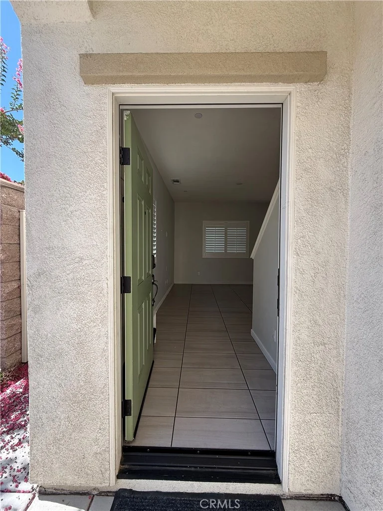 27459 Red Rock photo 2
