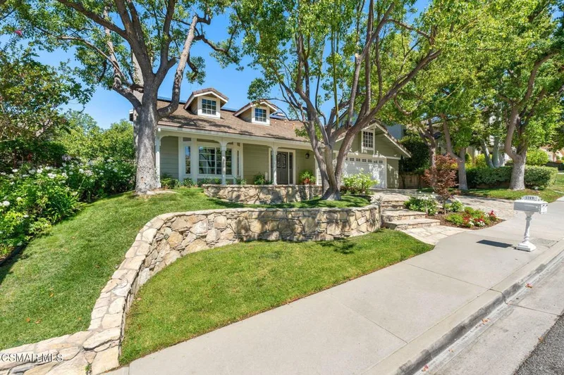 Photo 2 of 5755 Willowtree Drive