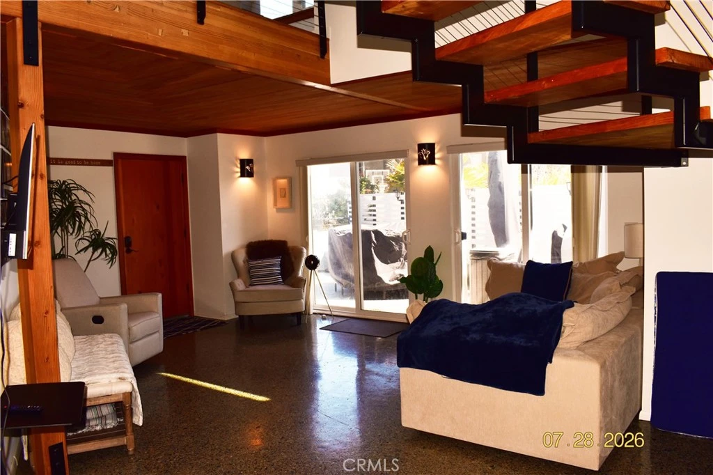 Interior 2