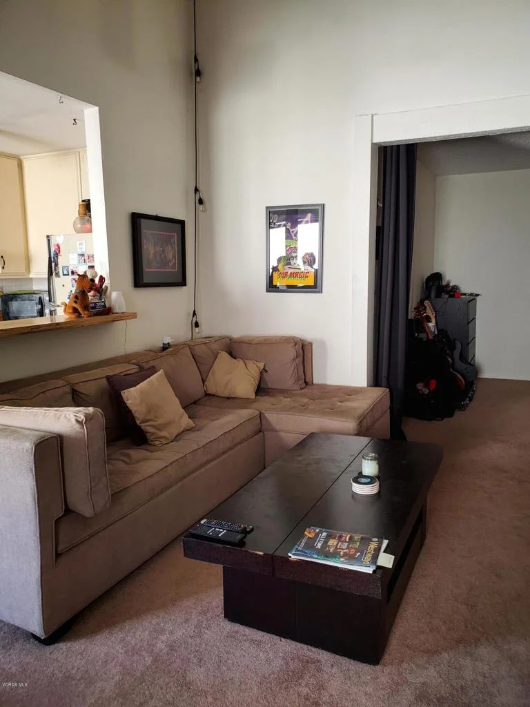 5800 Kanan Road 250