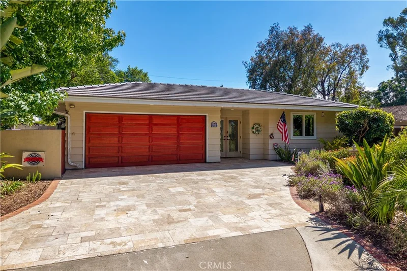 3336 Palos Verdes Drive N