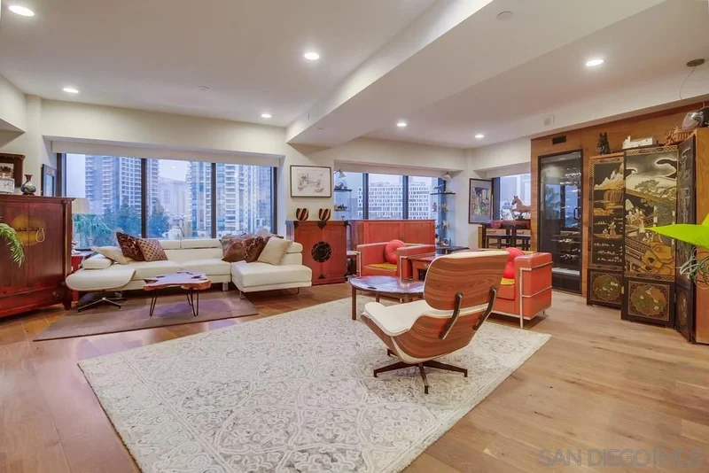 100 Harbor Drive 605