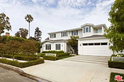 524 Ocampo Drive photo 2