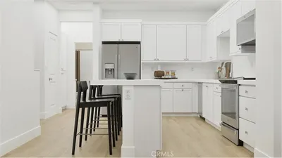 500 Park Drive 123 photo 2