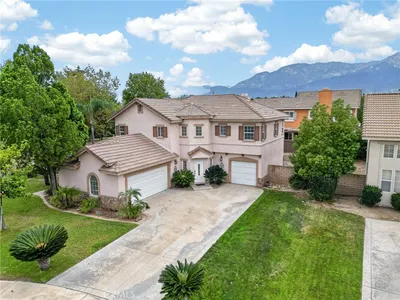9424 Buttonwood Court