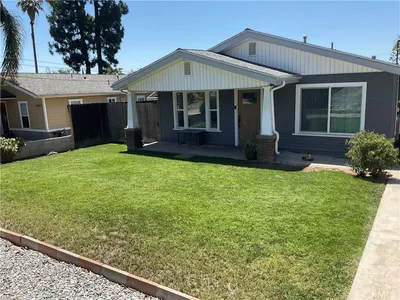 9359 Lomita