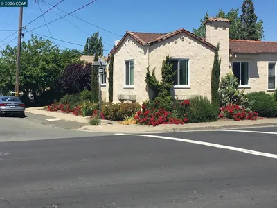 1602 Georgia Street photo 2