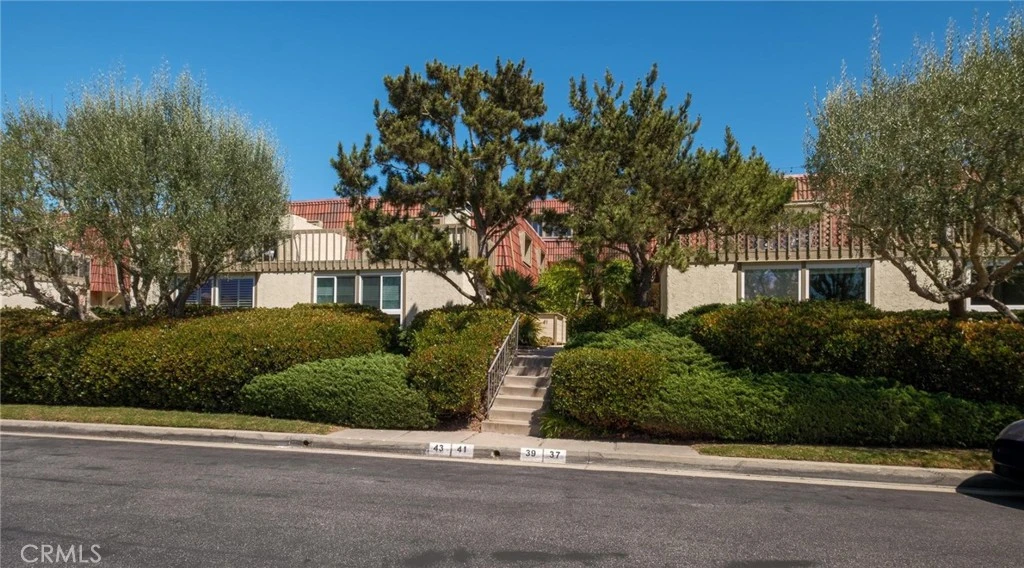 Interior 1