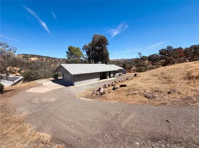 6041 Thornicroft