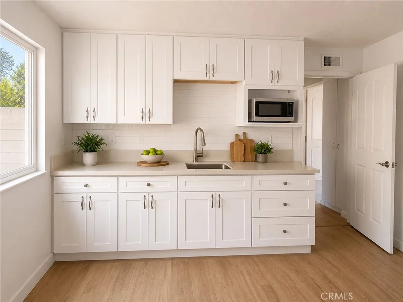 13381 Epping photo 2