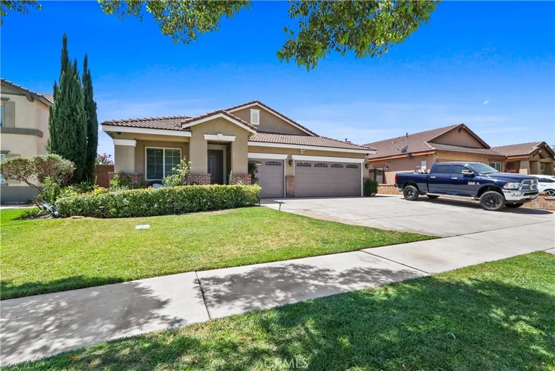 16521 Pismo Way photo 2