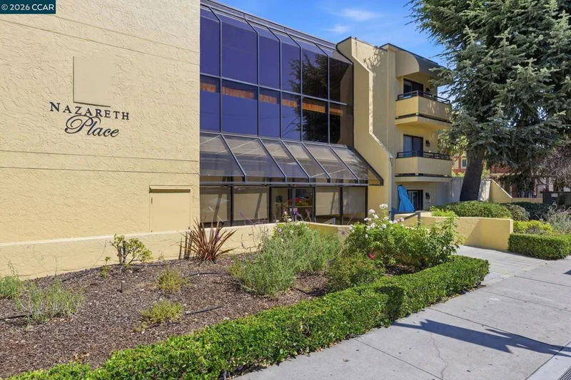 324 Catalpa St 120