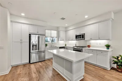 1104 Edgeton Court