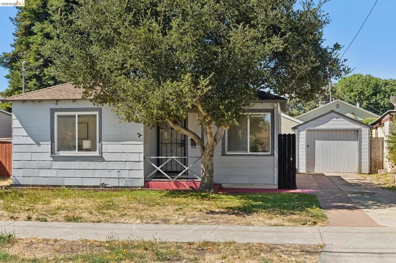 3417 Maricopa Ave