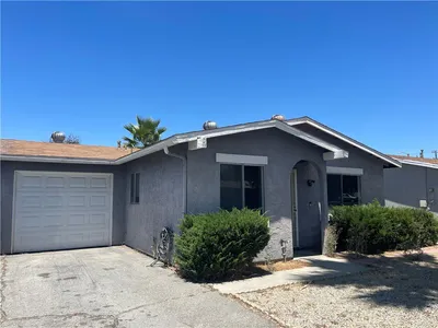 1786 Amigo photo 2